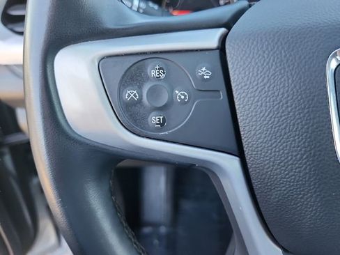 Used 2023 GMC Acadia SLT image 22