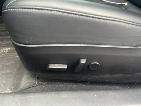 Used 2018 Tesla Model 3 Long Range RWD image 8
