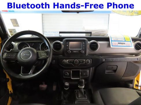Used 2021 Jeep Wrangler Sport AWD/4WD image 8