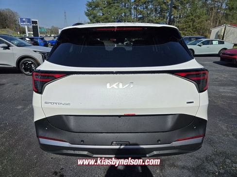 New 2026 Kia Sportage EX AWD/4WD image 6