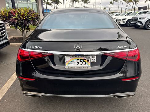 Used 2023 Mercedes-Benz S 580e 4MATIC Sedan image 4