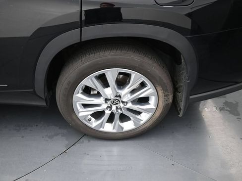Used 2022 Toyota Highlander Limited AWD/4WD image 15