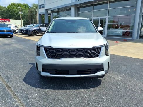 New 2026 Kia Sorento LX FWD image 2