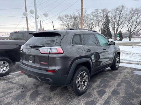 Used 2020 Jeep Cherokee Trailhawk w/ Comfort/Convenience Group image 5
