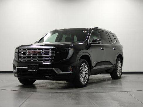 Used 2026 GMC Acadia Denali w/ LPO, Floor Liner Package AWD/4WD image 8