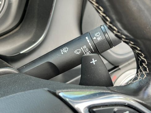 Used 2023 Chevrolet Camaro LT image 37