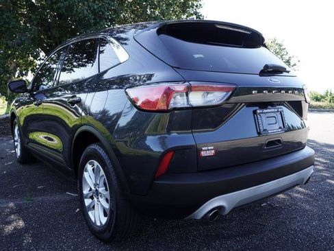 Used 2022 Ford Escape SE w/ Convenience Package image 5