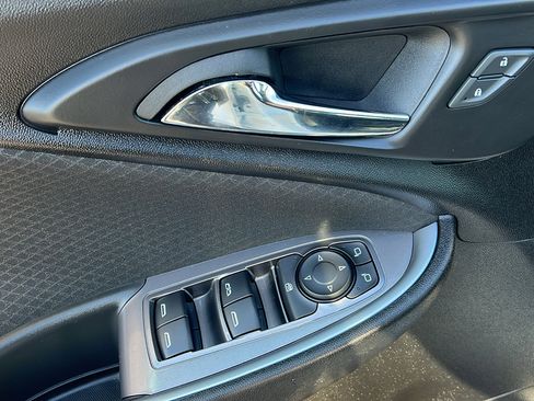 Certified 2024 Chevrolet Malibu LT image 14