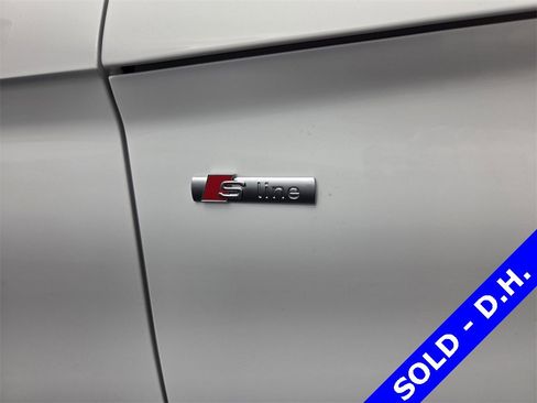 Used 2021 Audi Q5 e Premium Plus image 13