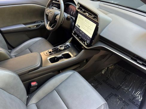 Certified 2023 Lexus RZ 450e Premium w/ Technology Package AWD/4WD image 34