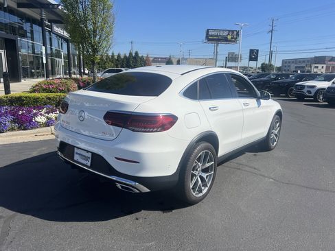 Used 2023 Mercedes-Benz GLC 300 4MATIC Coupe image 13