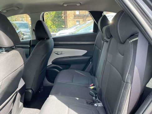 Used 2023 Hyundai Tucson SE AWD/4WD image 9