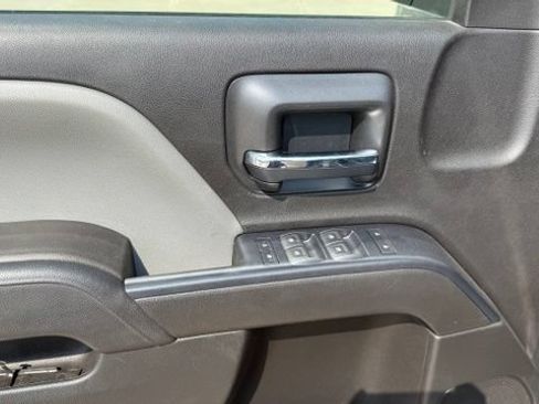 Used 2017 Chevrolet Silverado 2500 W/T AWD/4WD image 13