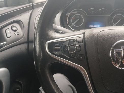 Used 2015 Buick Regal Premium FWD image 16