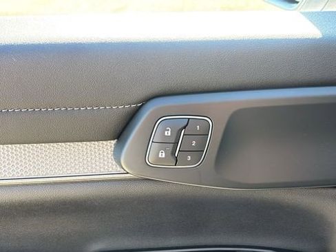 New 2026 Ford Ranger Lariat AWD/4WD image 9