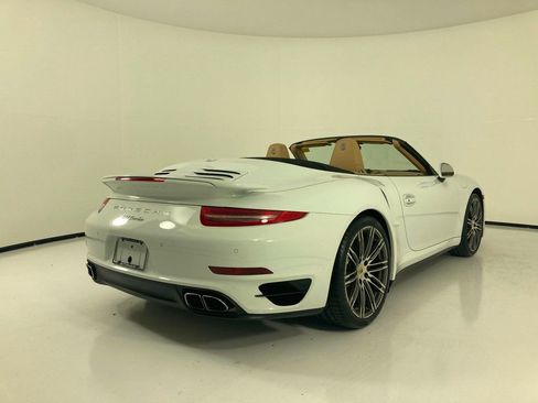 Certified 2015 Porsche 911 Turbo image 19