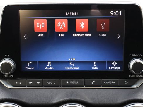 Used 2024 Nissan Sentra SV FWD image 22