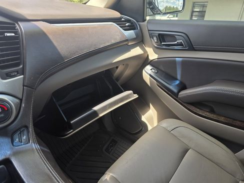 Used 2018 Chevrolet Tahoe LT RWD image 29