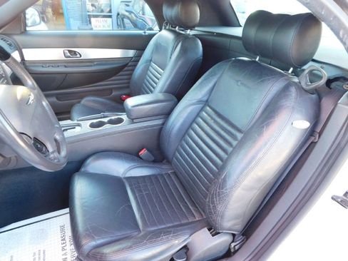 Used 2002 Ford Thunderbird image 19