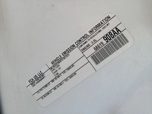 Certified 2023 Dodge Durango GT AWD/4WD image 26