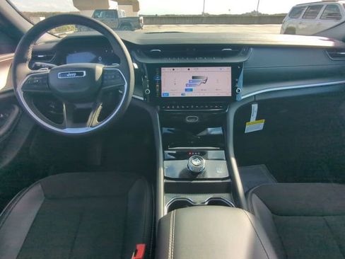 New 2026 Jeep Grand Cherokee Altitude RWD image 17