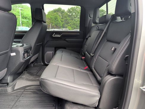 New 2026 GMC Sierra 2500 Denali w/ Denali Reserve Package AWD/4WD image 35