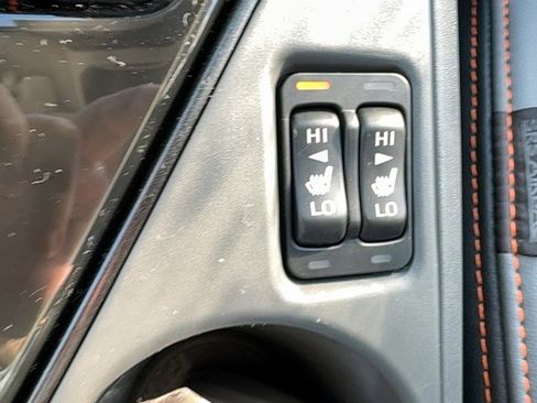 Certified 2024 Subaru Crosstrek 2.5i Limited w/ Popular Package #4A image 17