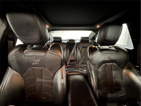 Used 2016 Chrysler 200 S w/ Navigation & Sound Group I image 29