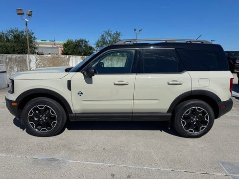 Used 2025 Ford Bronco Sport Outer Banks w/ Outer Banks Tech Package+ AWD/4WD image 4