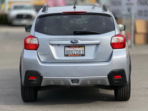 Used 2017 Subaru Crosstrek 2.0i Premium image 14