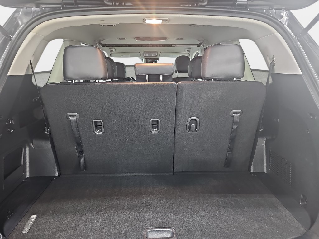 Used 2021 Kia Telluride LX AWD/4WD image 14
