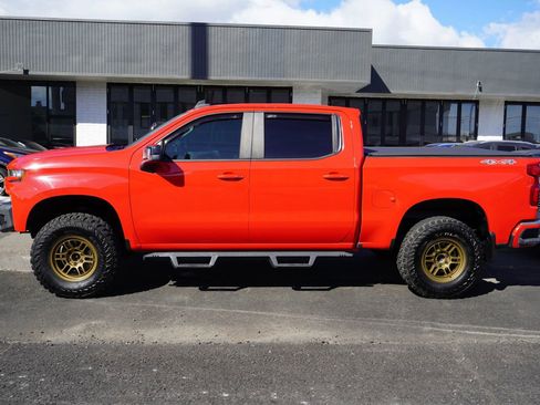 Used 2019 Chevrolet Silverado 1500 RST w/ All-Star Edition image 2