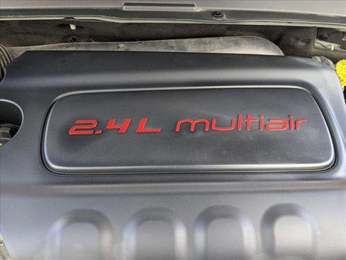 Used 2021 Jeep Renegade Sport image 21