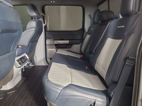 Used 2023 Ford F150 Limited image 21