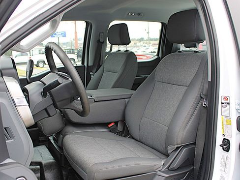 Used 2024 Ford F350 XL w/ XL Driver Assist Package AWD/4WD image 15