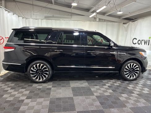 Used 2023 Lincoln Navigator L Black Label AWD/4WD image 10