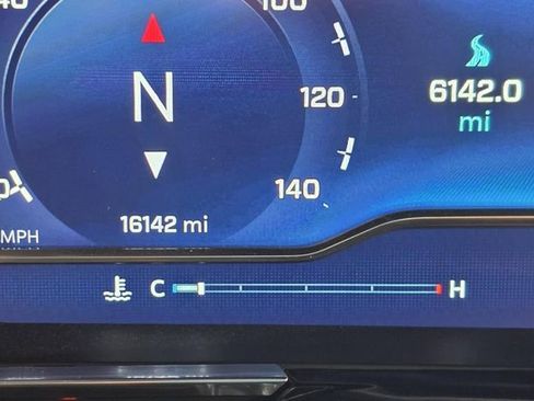 Used 2025 Chevrolet Silverado 1500 RST AWD/4WD image 19