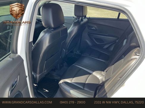 Used 2017 Chevrolet Trax Premier w/ Driver Confidence II Package image 8