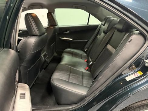 Used 2012 Toyota Camry SE FWD image 29