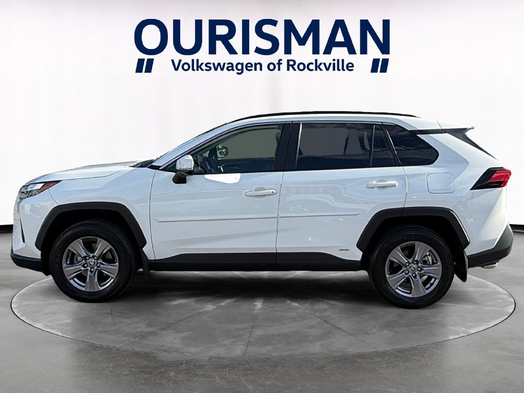 Used 2024 Toyota RAV4 XLE w/ Convenience Package AWD/4WD image 3