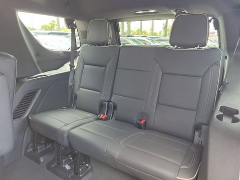 Certified 2025 Chevrolet Tahoe Premier AWD/4WD image 18