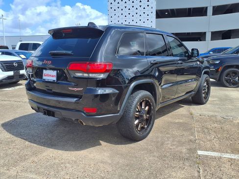 Used 2018 Jeep Grand Cherokee Trailhawk AWD/4WD image 29