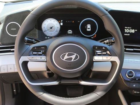 New 2026 Hyundai Elantra Limited FWD image 13