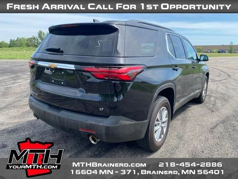 Used 2023 Chevrolet Traverse LT w/ LPO, Floor Liner Package AWD/4WD image 8