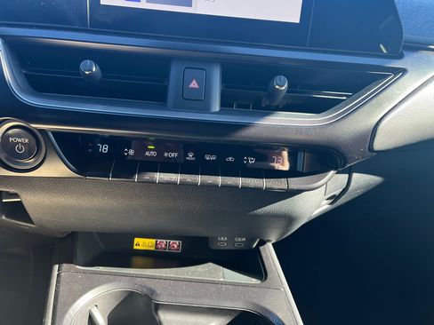 Used 2023 Lexus UX 250h FWD w/ Premium Package image 30