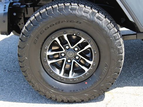 New 2026 Jeep Wrangler Unlimited Rubicon 392 w/ Quick Order Package 27X Moab AWD/4WD image 8