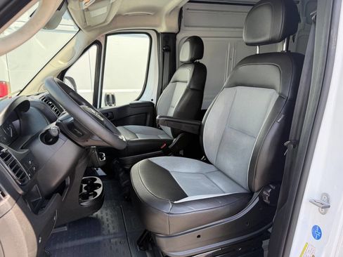 Used 2025 RAM ProMaster 3500 w/ Convenience Group FWD image 37