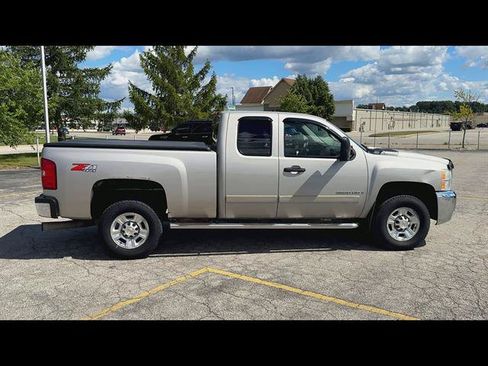 Used 2008 Chevrolet Silverado 2500 LT w/ 2LT Convenience Package AWD/4WD image 37
