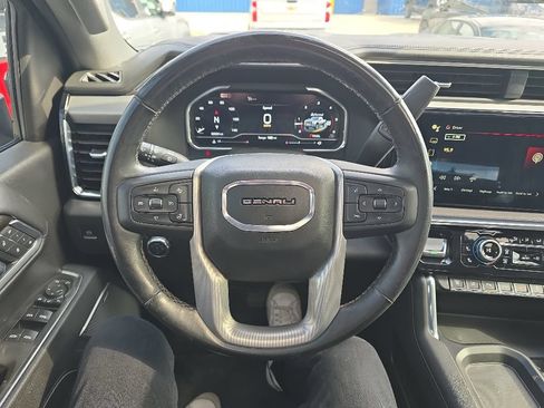 Used 2025 GMC Sierra 2500 Denali w/ Denali Reserve Package AWD/4WD image 18