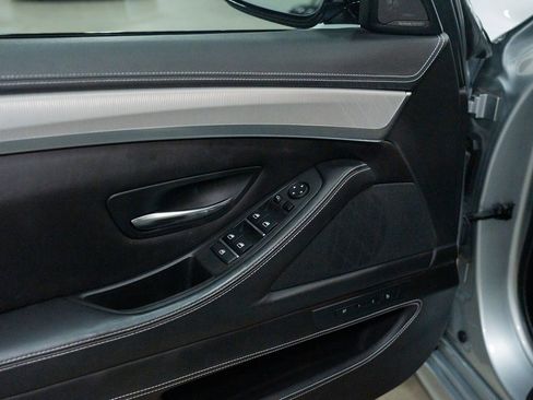 Used 2016 BMW M5 image 17